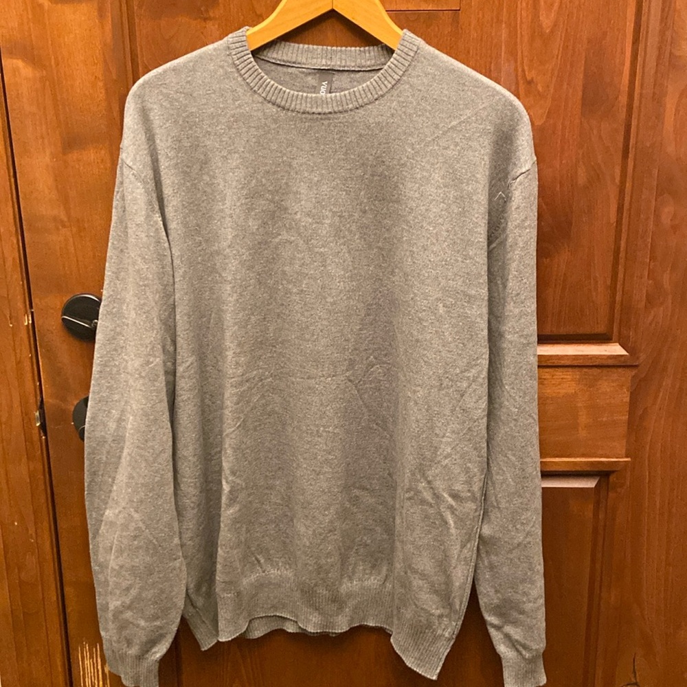 Vuori men’s organic cotton sweater